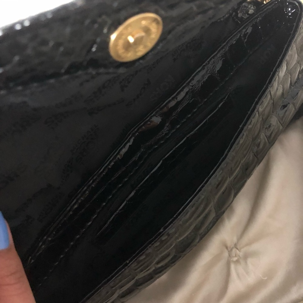 Michael Kors Black Patent & Gold clutch - Picture 5 of 8